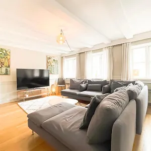 Family-friendly Flat Near Tivoli Gardens Apartment