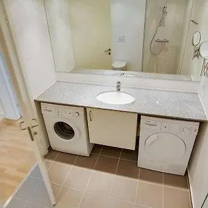 Canal View Apartment @ Teglholmen *