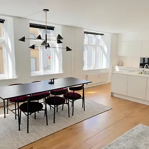 Perfect 3 Bedroom In The Heart Of Cph * Copenhagen