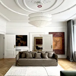 Apartment 300 Km2 Herskabslejlighed Med Udsigt Til Kastellet Copenhagen
