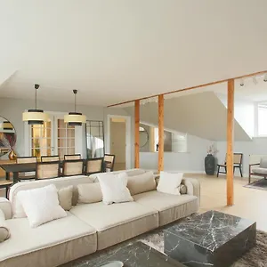 Apartment Unique 5 Bedroom W Exposed Beams In Copenhagen