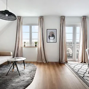 Sanders Charm - Amazing Two-bedroom With Shared Garden *