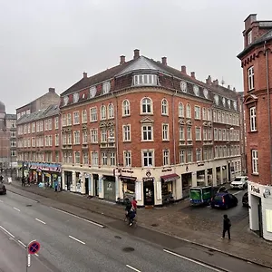 Apartment Two Bedroom In Copenhagen, Amagerbrogade 93, Copenhagen