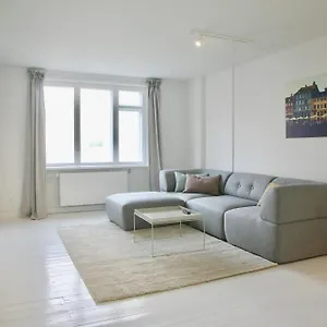 Apartment 2-bed In Center