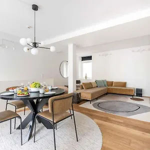 Spacious Double-Apartment For 10 In Cph City Center Copenhagen