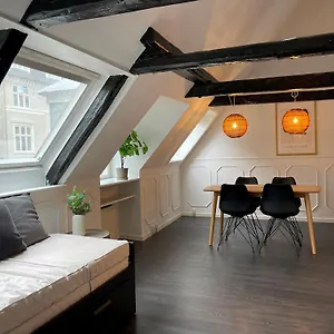 Apartment Designer Loft - Direct Marble Church Views *