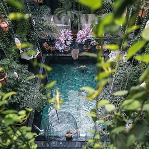 Manon Les Guldsmeden Hotel