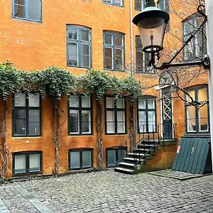 Grand - Prime Location