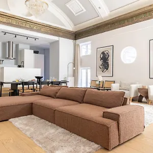 Unique 3 Bedroom In Vibrant Frederiksberg Apartment