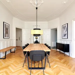 Apartment Huge Modern & 2br Loft *