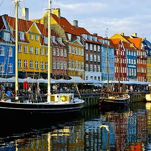 Beautiful In Nyhavn 120 Sqm *