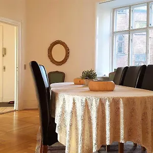 Aaboulevard - 170sqm Apartment Copenhagen
