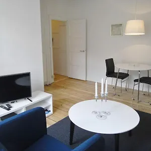 Apartment Bright In Elegant Osterbro *