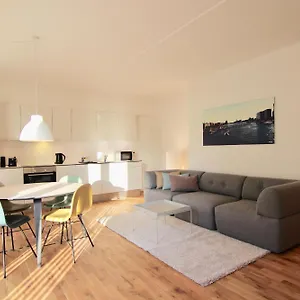 Great 3-bed Wbalcony In Orestaden