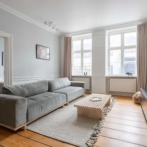 Charming In Latin Quarter Of