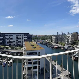 Apartment Luksuslejlighed Pa 7 Sal Med Elevator, Vestvendt Altan Og Udsigt Over Havn Og By Copenhagen