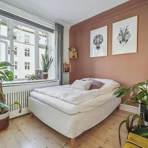 Nyistandsat 1br I Hjertet Af Norrebro Apartment Copenhagen