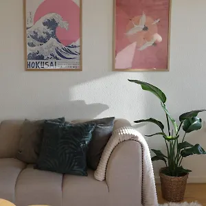 Cosy Near City, Beach, Metro & Airport *