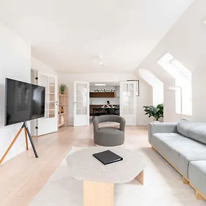 Apartment Xl Exclusive Penthouse By & Tivoli Copenhagen